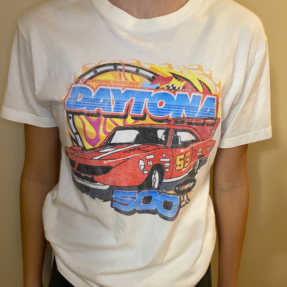 Graphic car tee
